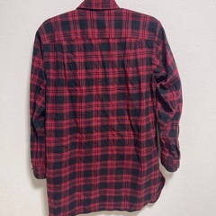 GU 赤黒チェック柄シャツ ネルシャツの画像