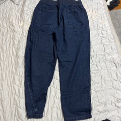 GU デニム　2つの画像