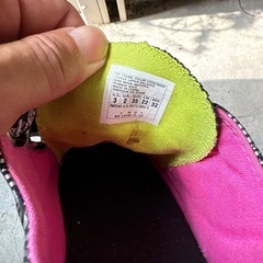 skechers 光るスニーカーの画像