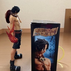 ワンピースエースフィギュアの画像