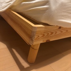 すのこセミダブルベッドの画像
