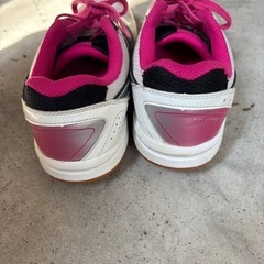 asics アシックス　バレーボールシューズの画像