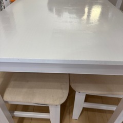 LOWYA ダイニングテーブルの画像