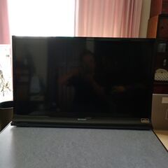 アクオス　32型テレビ　差し上げます