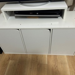 テレビボード