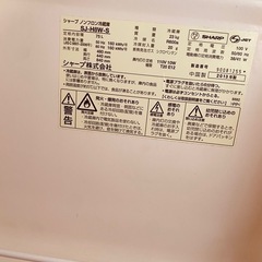SHARP冷蔵庫の画像