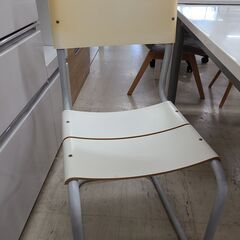 J9836　ダイニングテーブルセット　椅子2脚付き　クリーニング済み【リユースのサカイ柏店】の画像