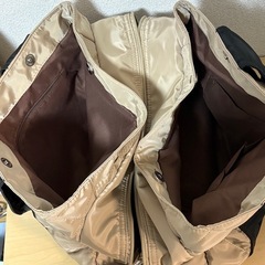 マザーズバッグ グレージュ 大容量の画像