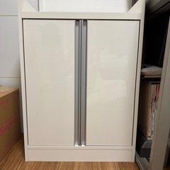 カウンター下収納 収納 棚 本棚ホワイトキャビネット