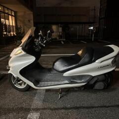 YAMAHA マジェスティ 250 中型 スクーターの画像