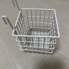 【（未使用に近い）フックカゴ】