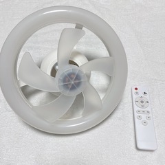シーリングファンライト LEDライト E26 天井の引っ掛け付き 無階段調色調光 3階段風量調整 2-6畳の画像