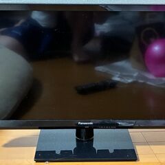 （値引き済み）　Panasonic　24型テレビ（リモコン・B-...