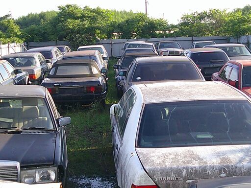 Mベンツ.リサイクル部品取り車-190E.123.124.126.129.140.114.108他各種部品販売