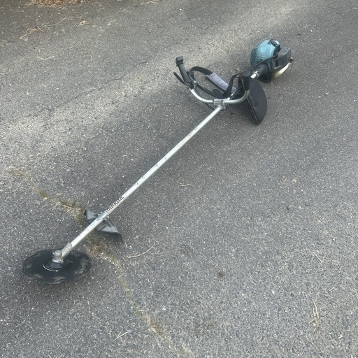 マキタ草刈機　MEM2300U