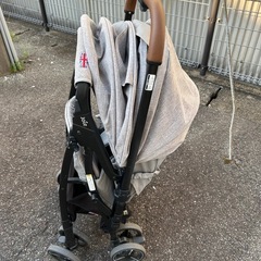 JoieベビーカーA型の画像