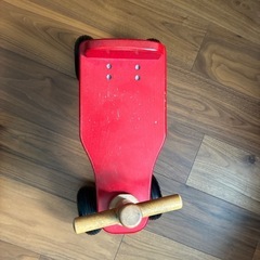 木製室内四輪車の画像