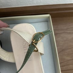 レディースサンダルの画像