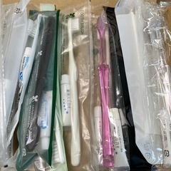歯ブラシ　まとめ売り　歯磨きセット　25本〜50本　対応可能の画像
