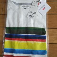 ユニクロ　グラフィックTシャツの画像