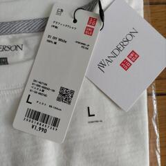ユニクロ　グラフィックTシャツの画像