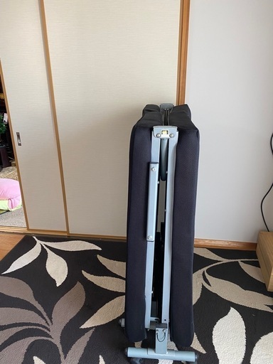 折りたたみベット件ソファー