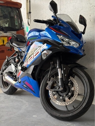 カワサキ 
ZX25R 250cc