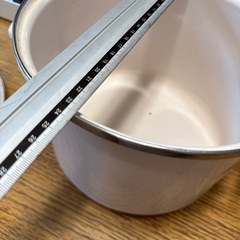 大きな鍋の画像