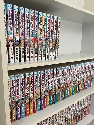 ワンピース全巻+本棚付き ワンピース111全巻美品（棚付）