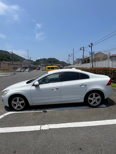 外車　volvo S60 2011