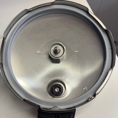 家庭用圧力なべの画像