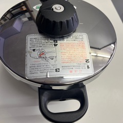 家庭用圧力なべの画像