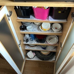 食器棚の画像