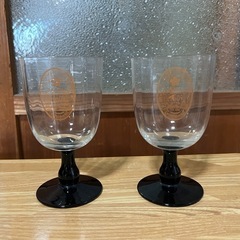 希少サクラスタウトのビールグラス