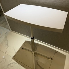 ガス圧式ネイルサイドテーブル