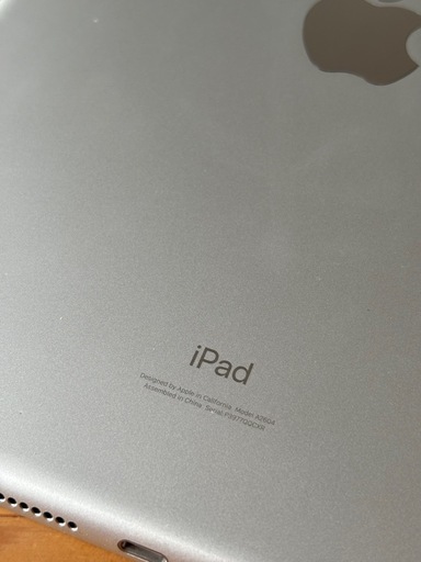 ipad第9世代　カバー付き