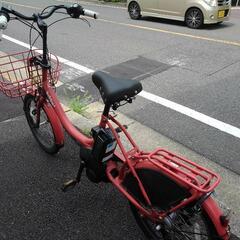 中古電動自転車３６０２　ブリヂストン　２０１６年モデル　ビッケ２e　BK0C26　8.7Ah   充電器付  キー1本付＊チャイルドシートはビッケ専用しか装着できませんの画像