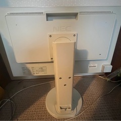PCモニター　NEC MultiSync E223WMの画像