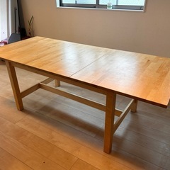 ダイニングテーブル 　