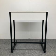 学習デスク 多目的ブース 研修デスクホワイト 幅600×奥行450x高さ70 ㎜ フック付き の画像