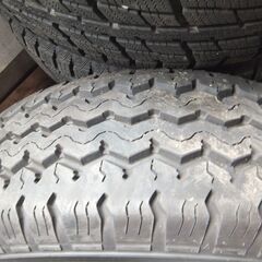 ボートトレラー用＆重量車両トレーラー用　バイアスタイヤ　２本セット　１本ホイール付きの画像