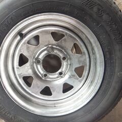 ボートトレラー用＆重量車両トレーラー用　バイアスタイヤ　２本セット　１本ホイール付きの画像