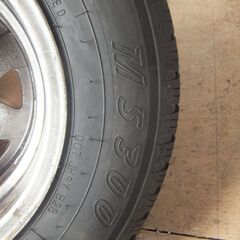 ボートトレラー用＆重量車両トレーラー用　バイアスタイヤ　２本セット　１本ホイール付きの画像