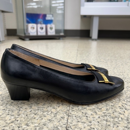 リユースのサカイ東金店 Salvatore Ferragamo パンプス Sサイズ TJ12844