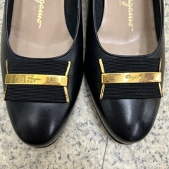 リユースのサカイ東金店 Salvatore Ferragamo パンプス Sサイズ TJ12844の画像