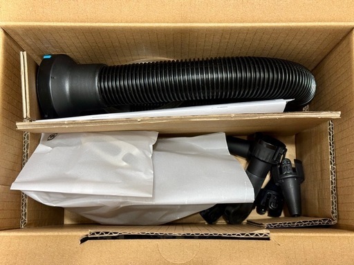 【美品・ほぼ新品】マキタエアダスター　未使用パーツ多数 AS 180DZ