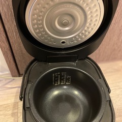 炊飯器3合炊きの画像