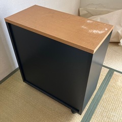 木製の棚　キャスター　棚　の画像