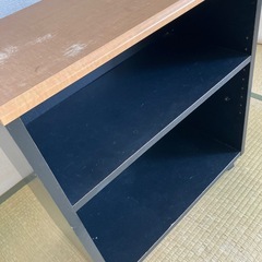 木製の棚　キャスター　棚　の画像