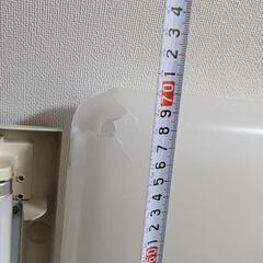 シーリングライト(カバー割れあり)の画像